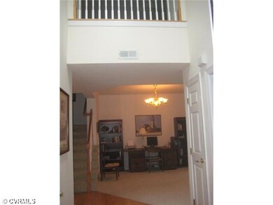 Foyer - Fabulous entry w/ hardwood, skylight, coat