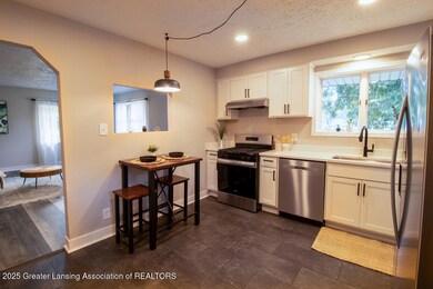 2905 S Catherine St, Lansing, MI 48911 - photo 7