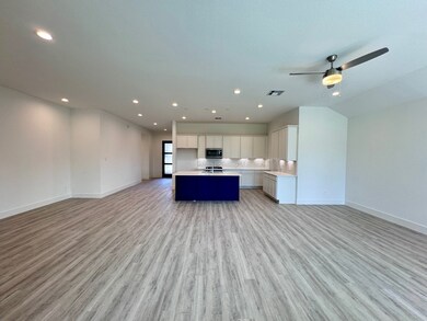 14114 Primrose Ridge Ln, Shenandoah, TX 77384 - photo 7