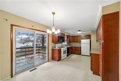 1921 E 41st St, Lorain, OH 44055 - photo 7