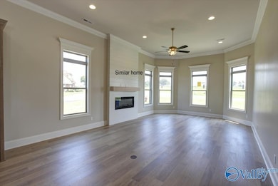 Balmoral A Pipers Square, Athens, AL 35611 - photo 2