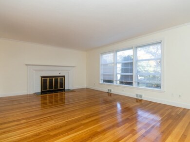 50 Crown Ridge Rd, Wellesley, MA 02482 - photo 3