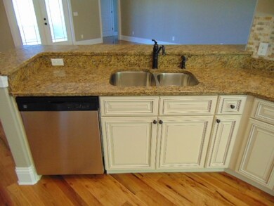 48 Oak St, Crawfordville, FL 32327 - photo 4