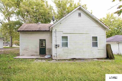 801 S Kickapoo St, Lincoln, IL 62656 - photo 3