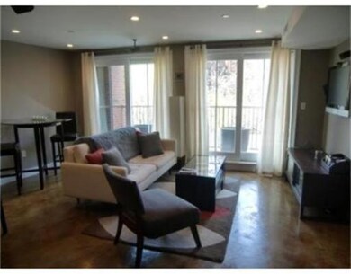 64-66 Salem St unit 3R, Boston, MA 02113 - photo 4