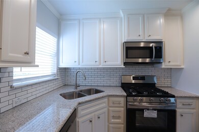 3879 Arbor St, Houston, TX 77004 - photo 5