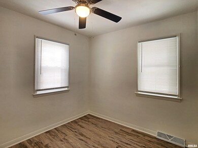 513 18th Ave, Moline, IL 61265 - photo 5