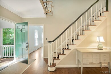 Foyer, Dentil Moulding, Chairrail, Restoration Har