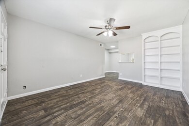 3800 Sherwood Ln unit 132, Houston, TX 77092 - photo 7