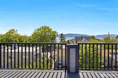 1315 Astor St, Bellingham, WA 98225 - photo 2