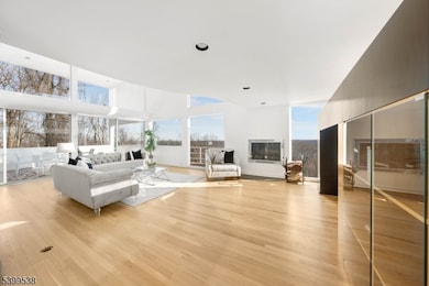 1152 Johnston Dr, Watchung, NJ 07069 - photo 4