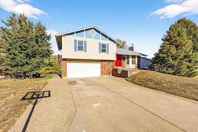 1064 Apricot Dr, Saint Charles, MO 63301 - photo 4