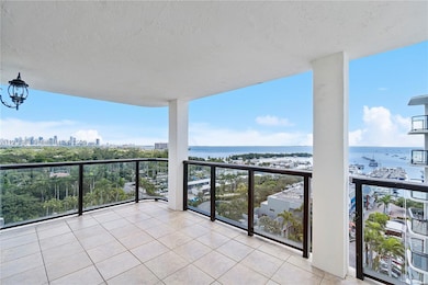 2575 S Bayshore Dr unit 15B, Miami, FL 33133 - photo 2