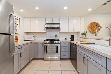 09-Kitchen