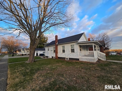 418 19th Ave N, Clinton, IA 52732 - photo 2