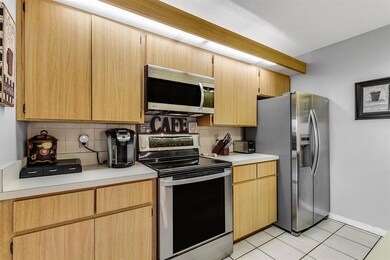 Dining/Kitchen