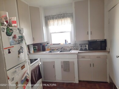 1438 Roosevelt Ave, Lansing, MI 48915 - photo 3