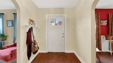 Welcome friends and family into a fresh, spacious 
