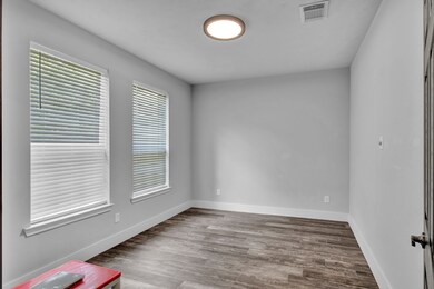 166 E Spindle Tree Cir, Spring, TX 77382 - photo 7