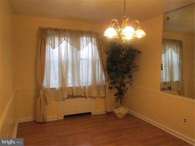 6853 Radbourne Rd, Upper Darby, PA 19082 - photo 5