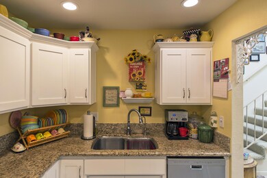 Kitchen2