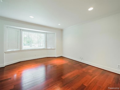 1656 Keller Ln, Bloomfield Hills, MI 48302 - photo 4