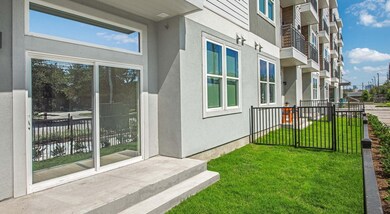 9330 Main St unit 130, Houston, TX 77025 - photo 6