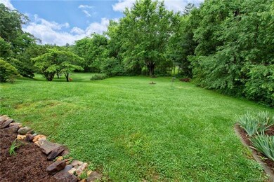 11 Joan Way, Asheville, NC 28806 - photo 2