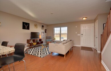 Living Room (2)