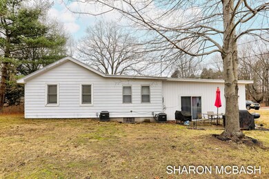 7-web-or-mls-707 N Maple St, Saugatuck-7
