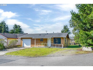 2025 W Park Dr, Florence, OR 97439 - photo 2