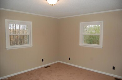 1022 Cannon Heights Dr, Asheboro, NC 27205 - photo 5