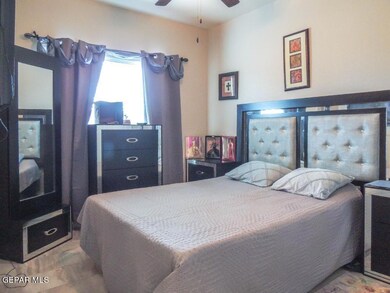 13502 Red River Master Bedroom