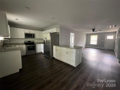 417 S Green St, Statesville, NC 28677 - photo 6