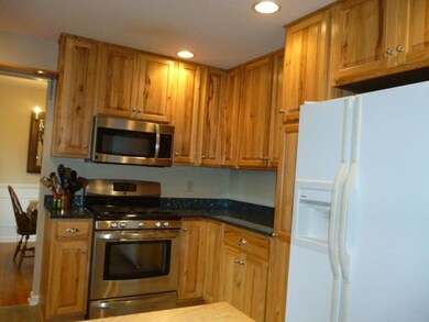 1271 Yellowwood Dr, Columbus, OH 43229 - photo 3