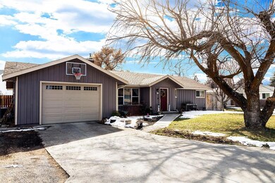 4416 Bristol Ave, Klamath Falls, OR 97603 - photo 2