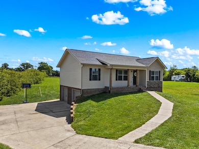 002-6725LaineyJaneCourt-Whitesburg-TN-37