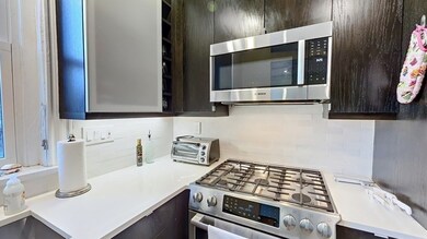 65 Park Dr unit 24, Boston, MA 02215 - photo 2