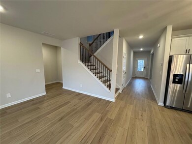 2938 Sweet Red Cir, Braselton, GA 30517 - photo 7