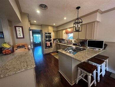 12314 Woodthorpe Ln, Houston, TX 77024 - photo 3