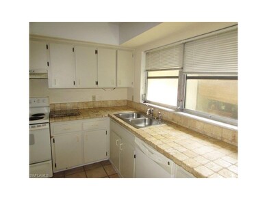 4824 West Blvd unit B, Naples, FL 34103 - photo 4