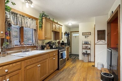 164 Leighton St, Fitchburg, MA 01420 - photo 7