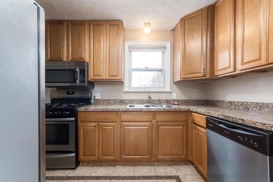 Tons of storage in kitchen!