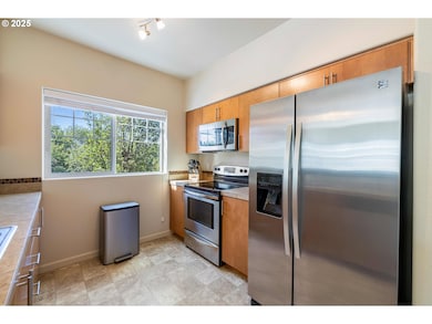 10834 NE Holly St unit 202, Hillsboro, OR 97006 - photo 4