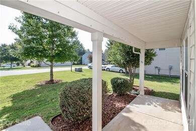1115 Valley St, Statesville, NC 28677 - photo 3