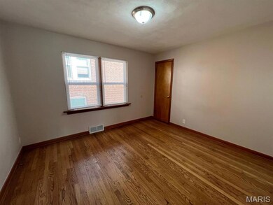 1509 Collins Ave, Saint Louis, MO 63117 - photo 7