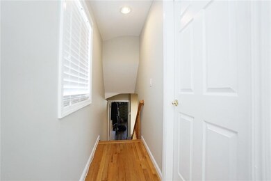 237 Colon Ave, Staten Island, NY 10308 - photo 5