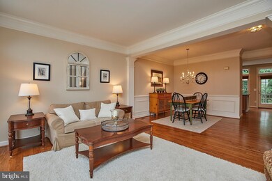 9054 Tanyard Ln, Lorton, VA 22079 - photo 6