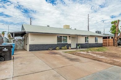 4828 N 71st Ave, Phoenix, AZ 85033 - photo 3