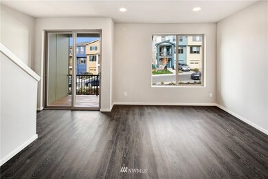 1055 SW 99th Place unit 69, Seattle, WA 98106 - photo 5